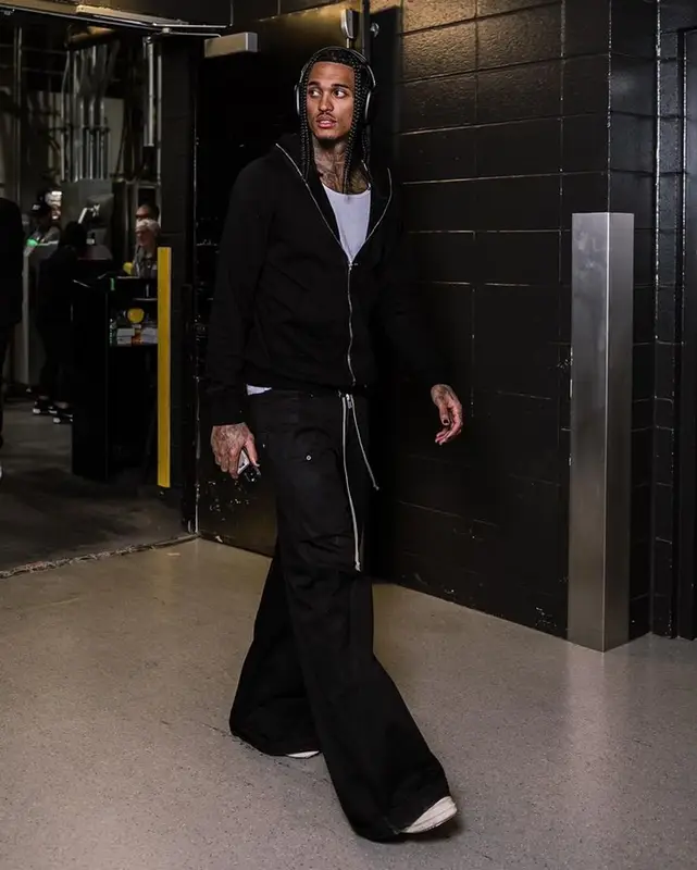 Jordan Clarkson outfit in Rick Owens and Apple, 2023