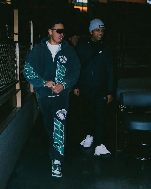 Myke Towers outfit in Market, Nike, and Oakley, 2023