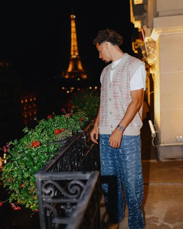 Curtis Jones outfit in Chanel and Nike, 2023