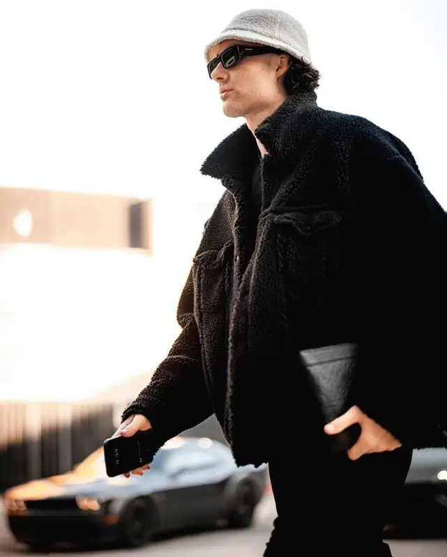 Josh Giddey outfit in Balenciaga, Nike, and Prada, 2023