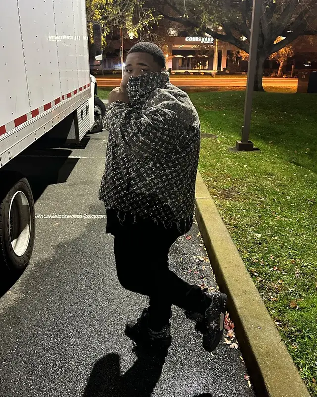 Rod Wave outfit in Louis Vuitton and Amiri, 2023