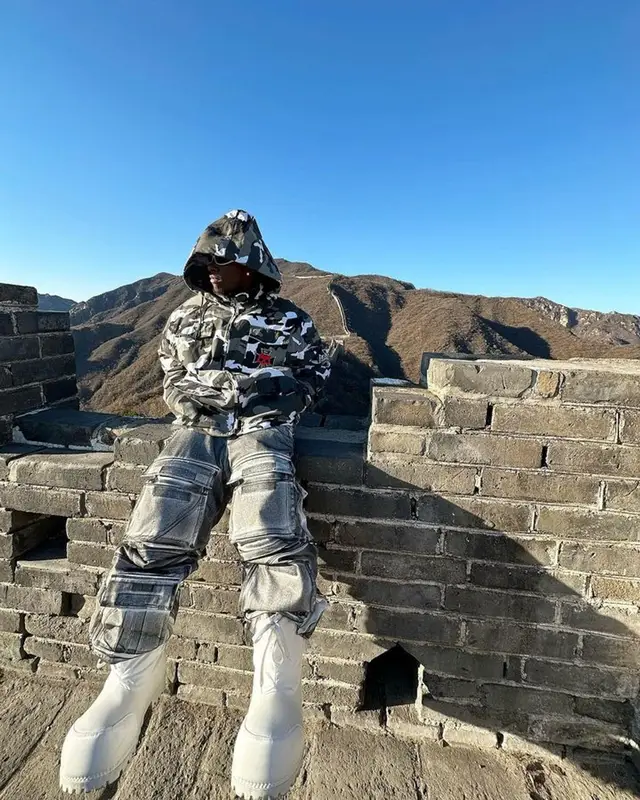 Bloody Osiris outfit in Murd333r.Fm, Balenciaga, and Project Gr, 2023