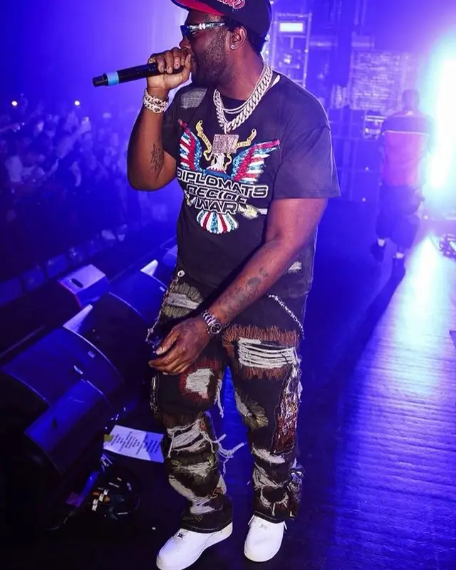 Peezy outfit in Who Decides War and Nike, 2023