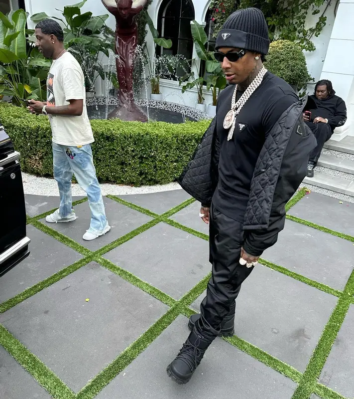 Moneybagg Yo outfit in Prada, 2023
