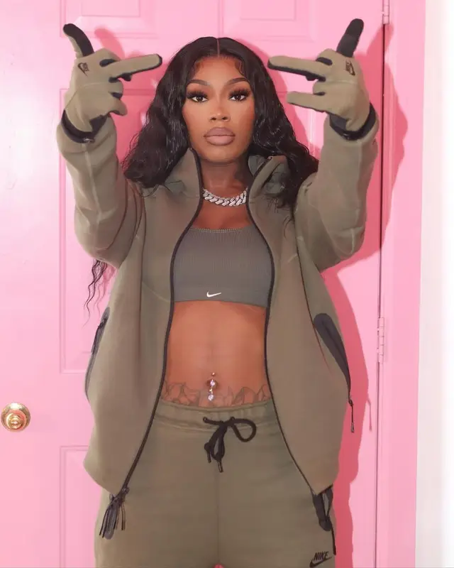 Asian Doll outfit in Nike and Jordan, 2023