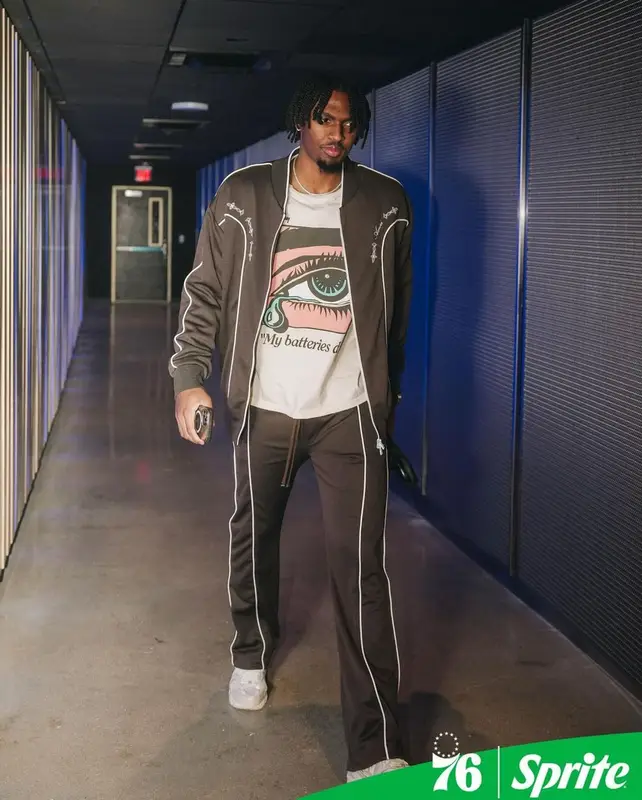 Tyrese Maxey outfit in Amiri, Gallery Dept., and New Balance, 2023