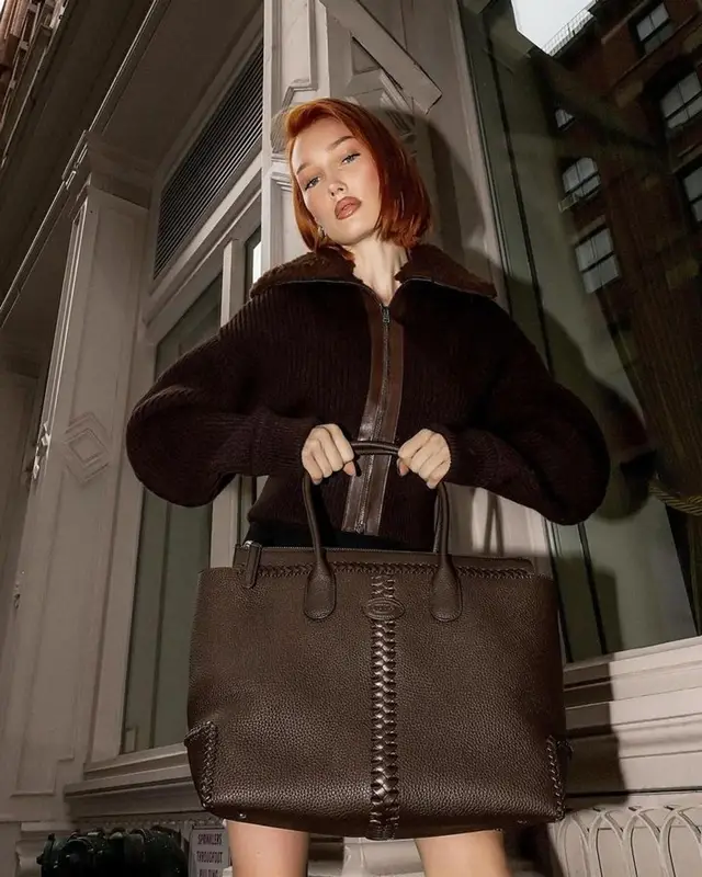 Meredith Duxbury outfit in Tod's, 2023