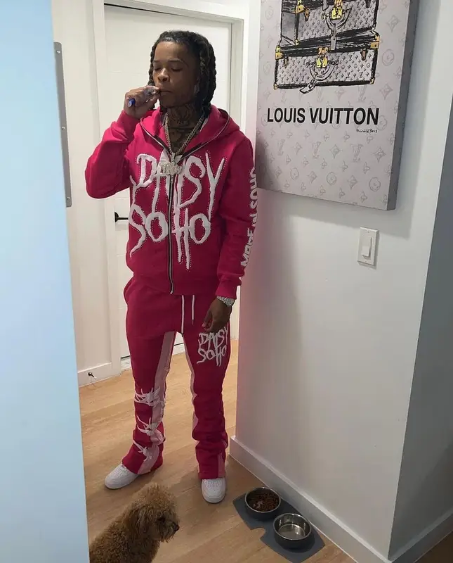 YNW Bortlen outfit in Daisy SoHo and Nike, 2023