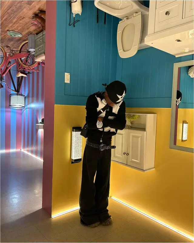 Skaiwater outfit in Coach, B.B. Simon, and Sour Surprise, 2023