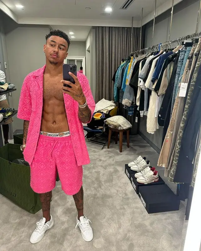 Jesse Lingard outfit in Marine Serre, Nike, and Moschino, 2023
