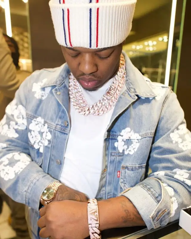 Lil Zay Osama outfit in Levi’s, Moncler, and Denim Tears, 2023