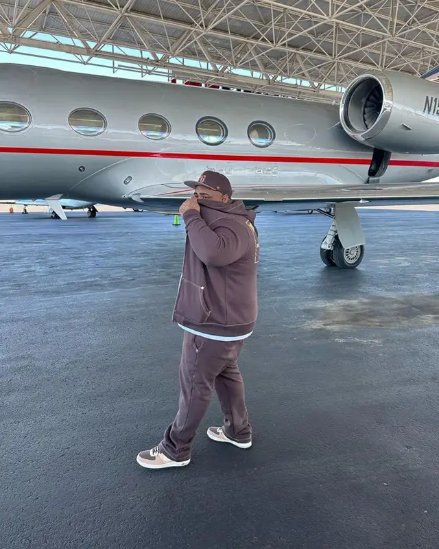 Rod Wave outfit in True Religion, Nike, and ’47, 2023