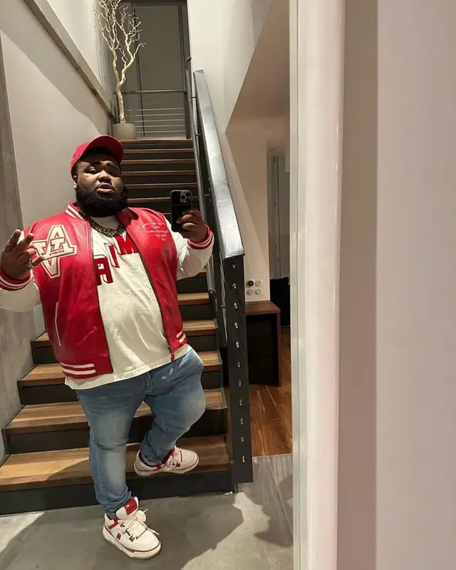Rod Wave outfit in Avirex and Amiri, 2023
