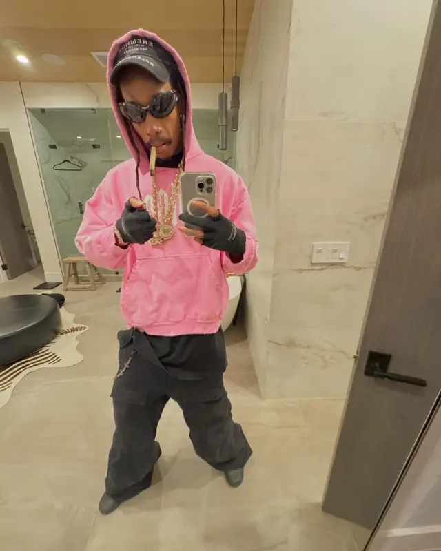 Wiz Khalifa outfit in Balenciaga and Erewhon Market, 2023