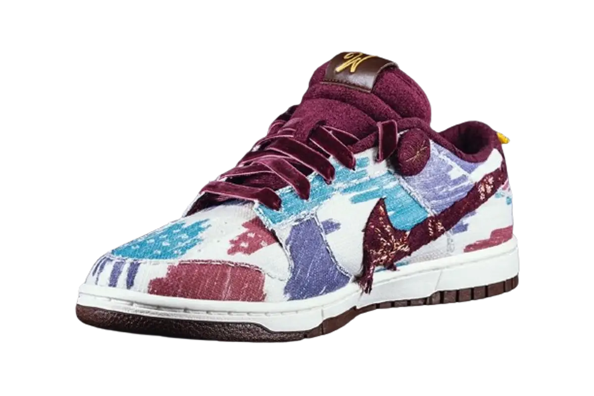 Nike Dunk Low "Wonka" Sneakersexclusive
