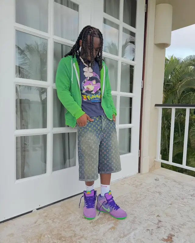 Kai Cenat outfit in Vintage, Louis Vuitton, and Supreme, 2023