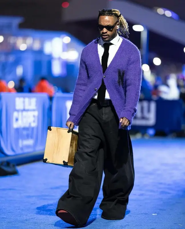 Xavier McKinney outfit in Novacaine, 2023