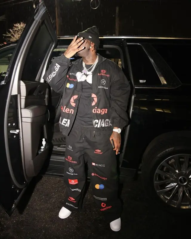Sleepy Hallow outfit in Balenciaga, Supreme, and New Era, 2024