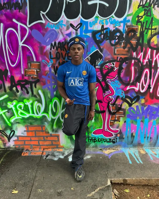 IShowSpeed outfit in Adidas, Nike, and Manchester United, 2024
