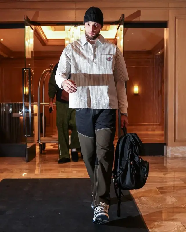 Zach LaVine outfit in Heron Preston, Jacquemus, and Louis Vuitton, 2024