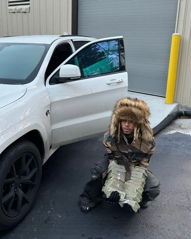 Lil Gnar outfit in Maison Margiela, Vetements, and H&M, 2024
