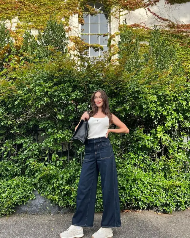 Alycia Debnam-Carey outfit in Dior, 2024