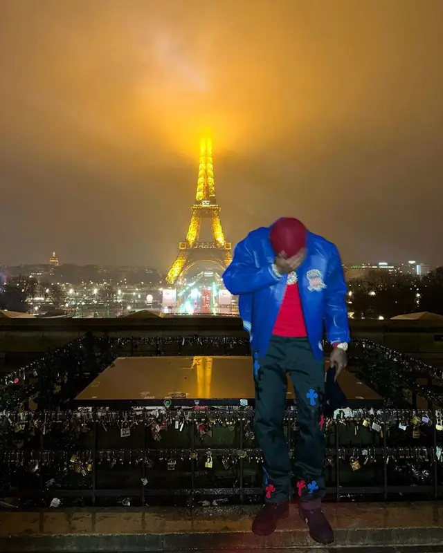 A Boogie Wit Da Hoodie outfit in Avirex and Chrome Hearts, 2024