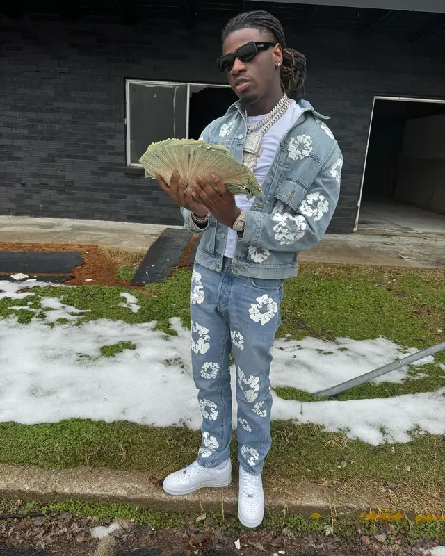 SleazyWorld Go outfit in Levi’s, Nike, and Denim Tears, 2024