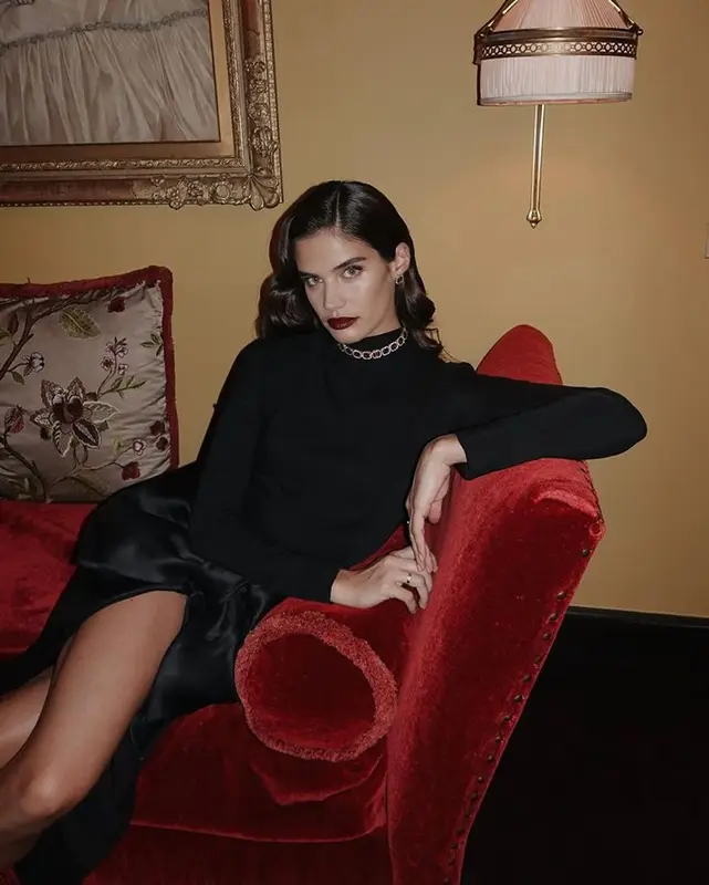 Sara Sampaio outfit in Hermes and Opuline, 2024