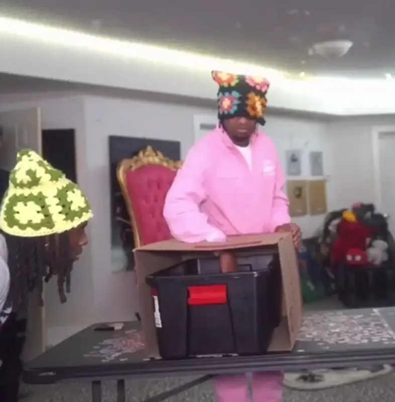 21 Savage outfit in Corteiz and Arkyve, 2024