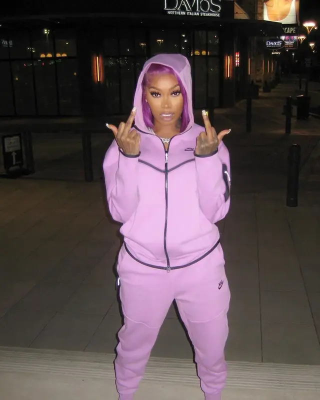 Asian Doll outfit in Nike, 2024