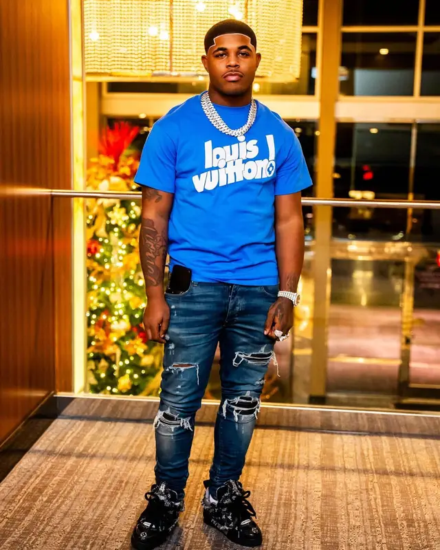 D Sturdy outfit in Louis Vuitton and Amiri, 2023