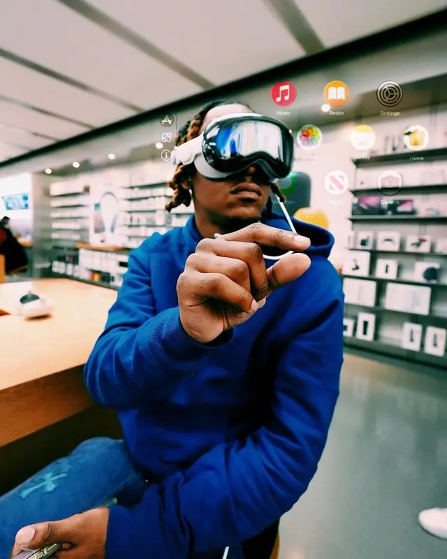 Rich The Kid outfit in Saint Laurent, Chrome Hearts, and Apple, 2024