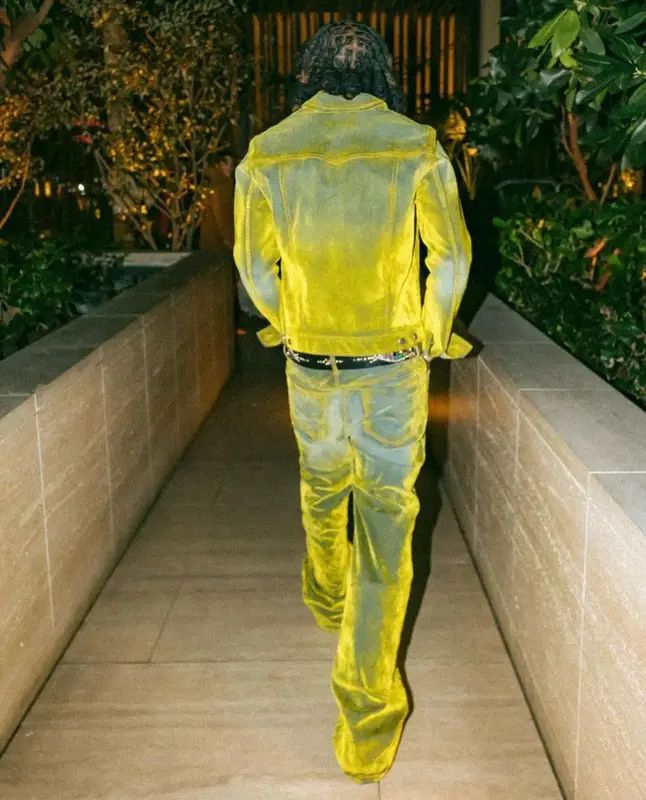 Asake outfit in Cout De La Liberte, 2024
