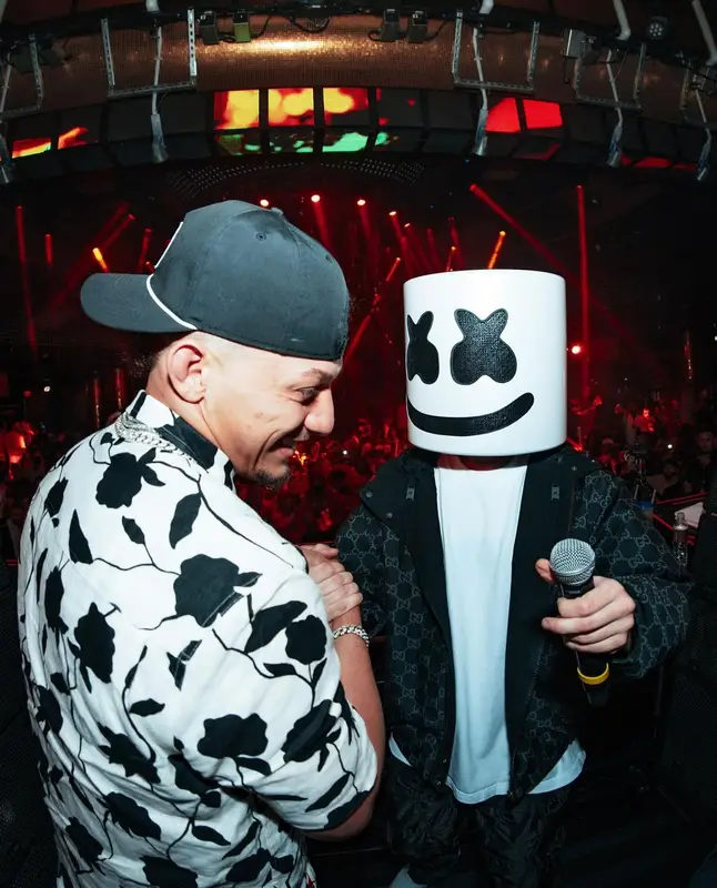 Marshmello outfit in Gucci, Nike, and Marshmello Merch, 2024