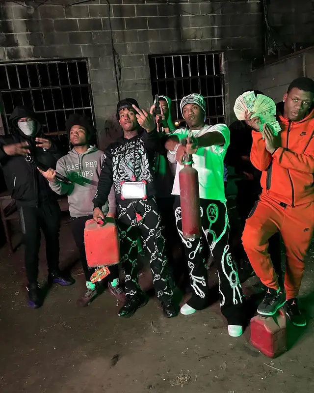 FTO Sett outfit in Don't Let Mom Find Out, Nike, and Supreme, 2023