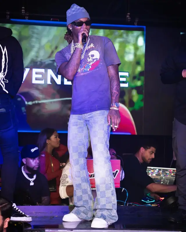 Offset outfit in Nike, Prada, and Louis Vuitton, 2024