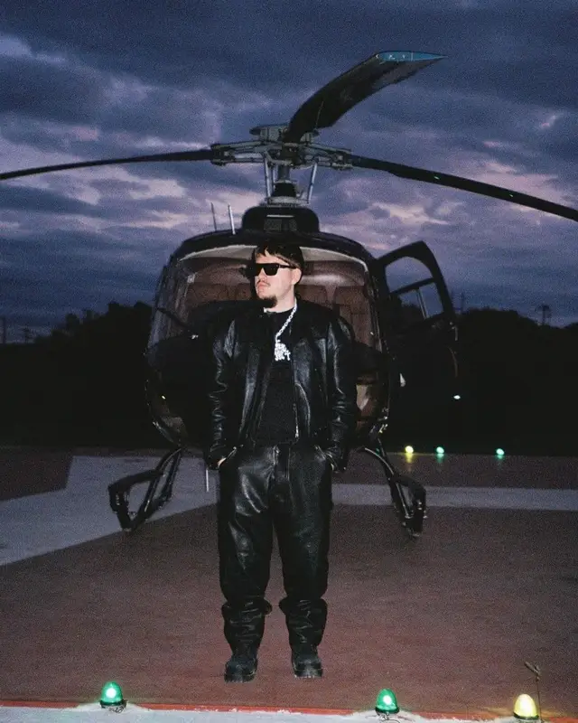 Yeat outfit in Balenciaga and Chrome Hearts, 2024