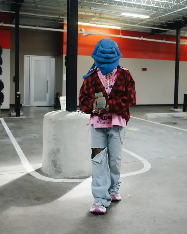 Rylo Rodriguez outfit in Balenciaga and Ding Yun Zhang, 2024