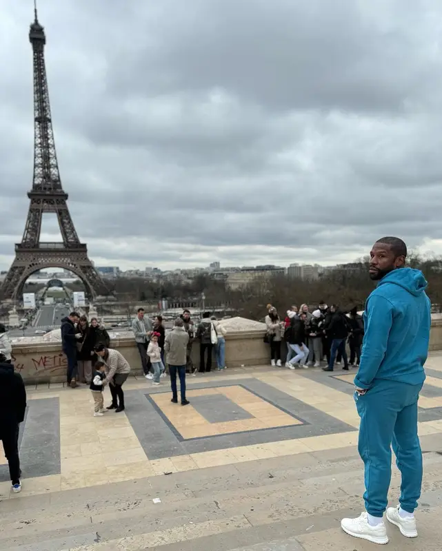 Floyd Mayweather outfit in Louis Vuitton, 2024