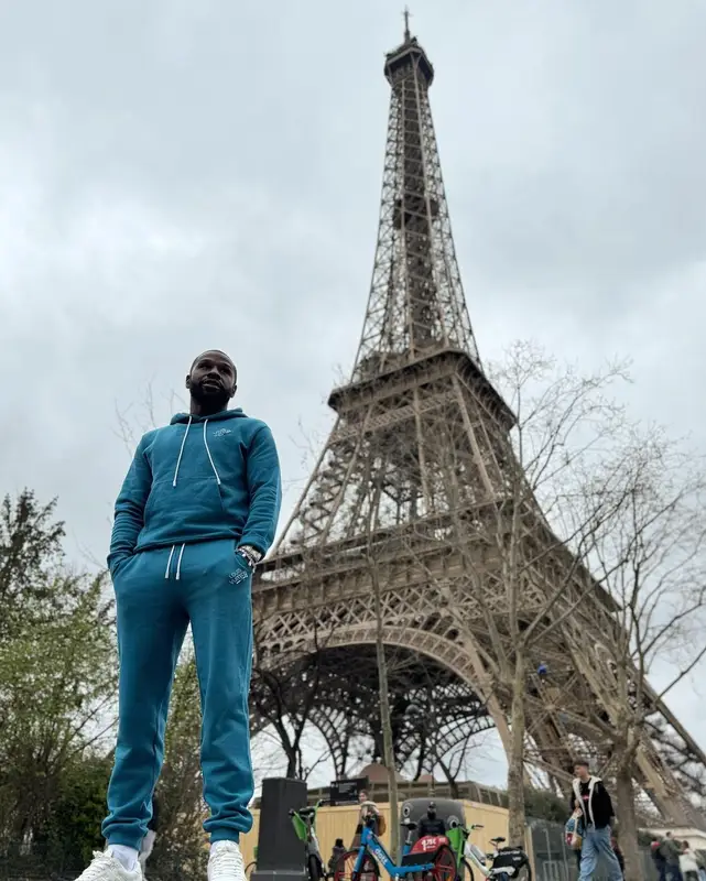 Floyd Mayweather outfit in Louis Vuitton, 2024