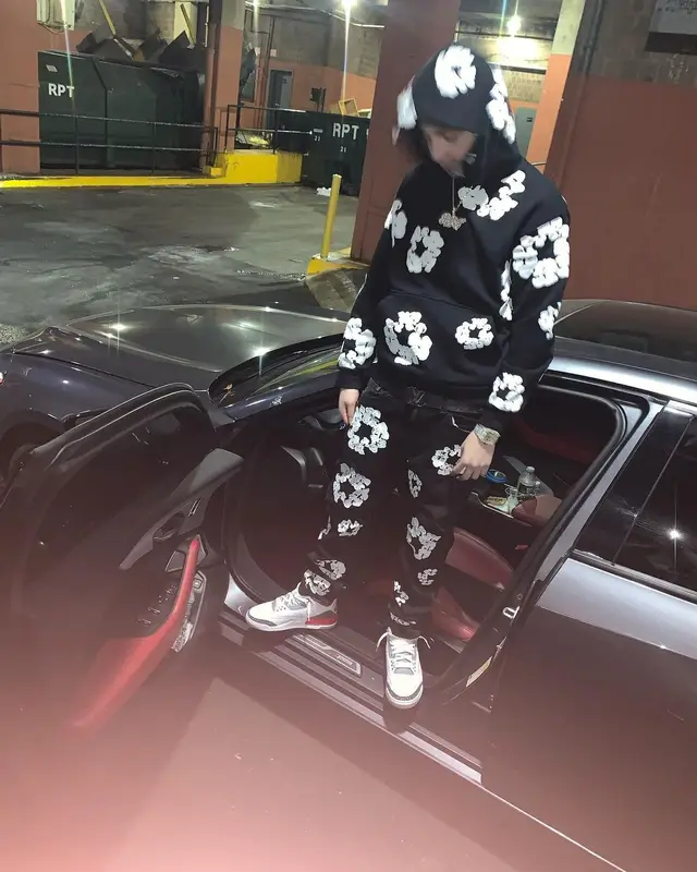 Ndotspinalot outfit in Denim Tears and Jordan, 2023