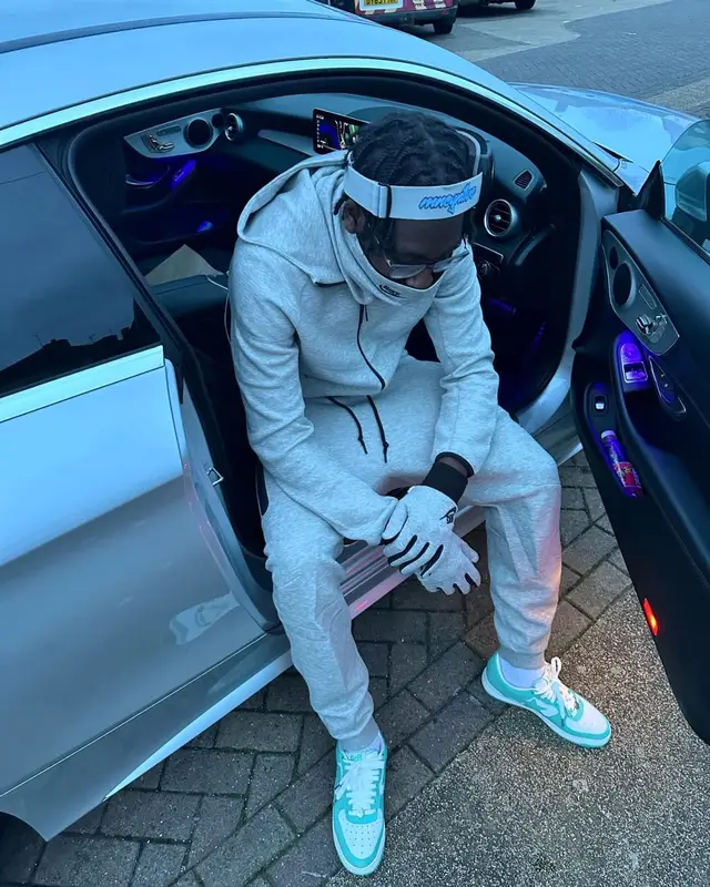 J1mulla outfit in Nike, Bape, and Ray-Ban, 2024