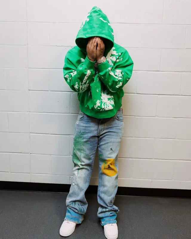 Doodie Lo outfit in Barrow, Hudson, and Nike, 2024