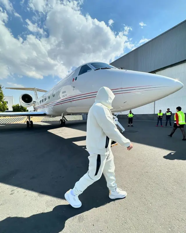 Jesus Ortiz Paz outfit in Nike and Jordan, 2024