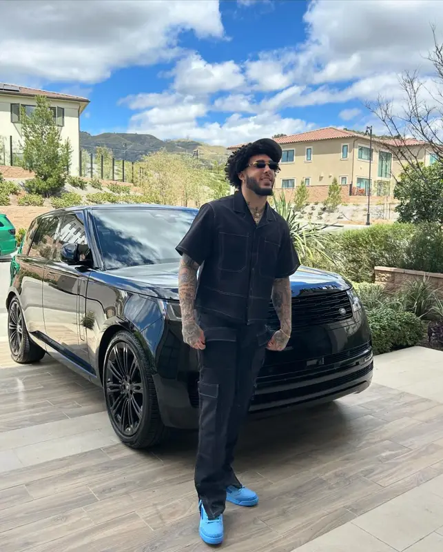 LiAngelo Ball outfit in FashionNova and Jordan, 2024