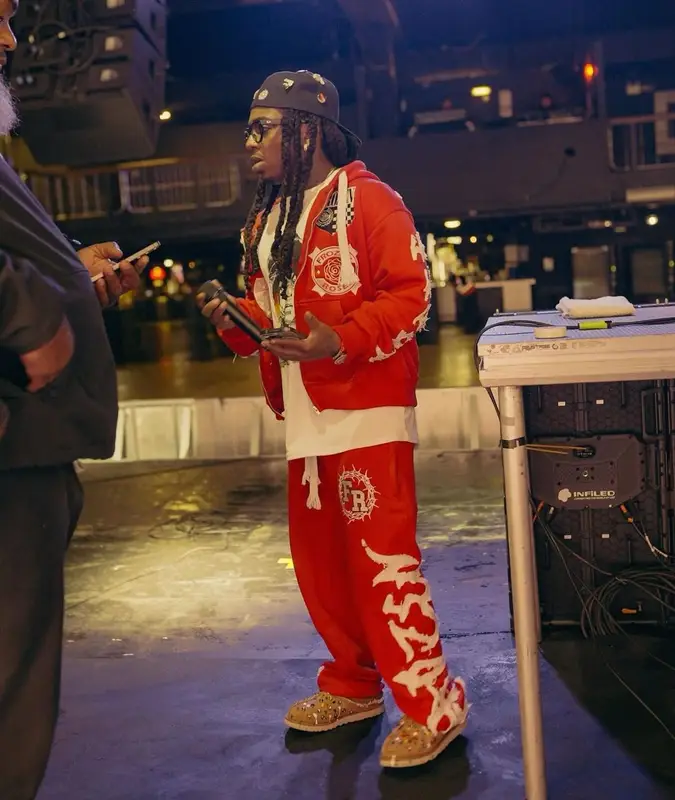 Jacquees outfit in Ray-Ban, Ugg, and Gallery Dept., 2024
