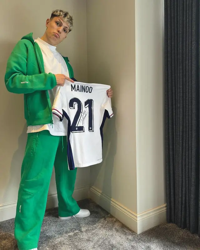 Alejandro Garnacho outfit in Nike and Nocta, 2024
