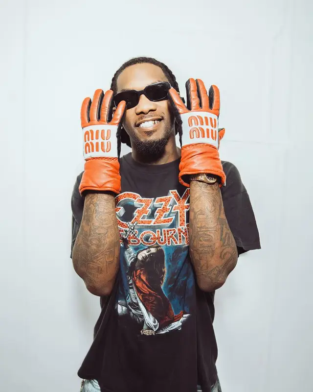 Offset outfit in Vintage, Prada, and Miu Miu, 2024