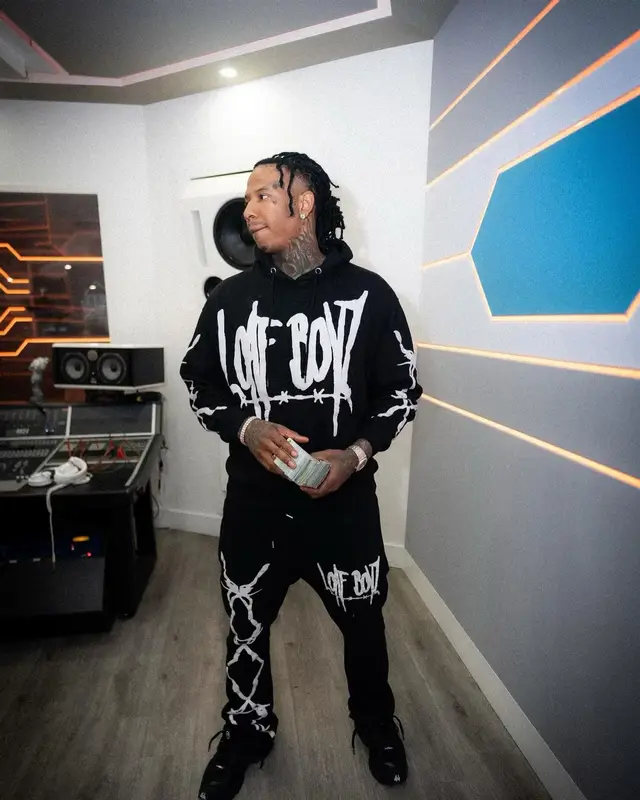 Moneybagg Yo outfit in Lof Brand and Balenciaga, 2024